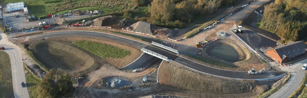 Picture of nearly completed bridge at Grizebeck