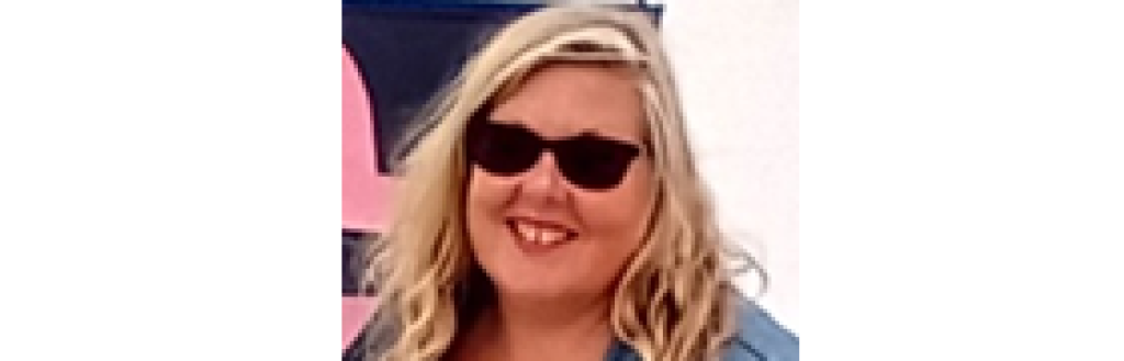 Head and shoulders picture of Alison Tooby